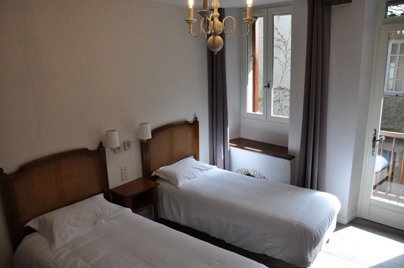 The Originals City, Hotel La Reine Jeanne, Orthez Bagian luar foto