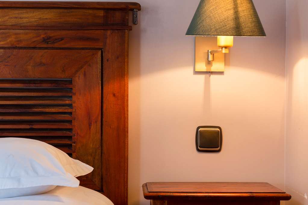 The Originals City, Hotel La Reine Jeanne, Orthez Ruang foto